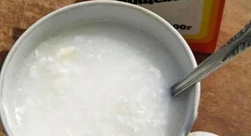 एक सदस्य को बढ़ाने के लिए बेकिंग सोडा समाधान